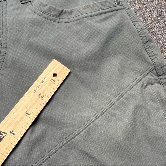Kuhl Silencr Grey Casual Shorts Mens Size 30 - Picture 8 of 10